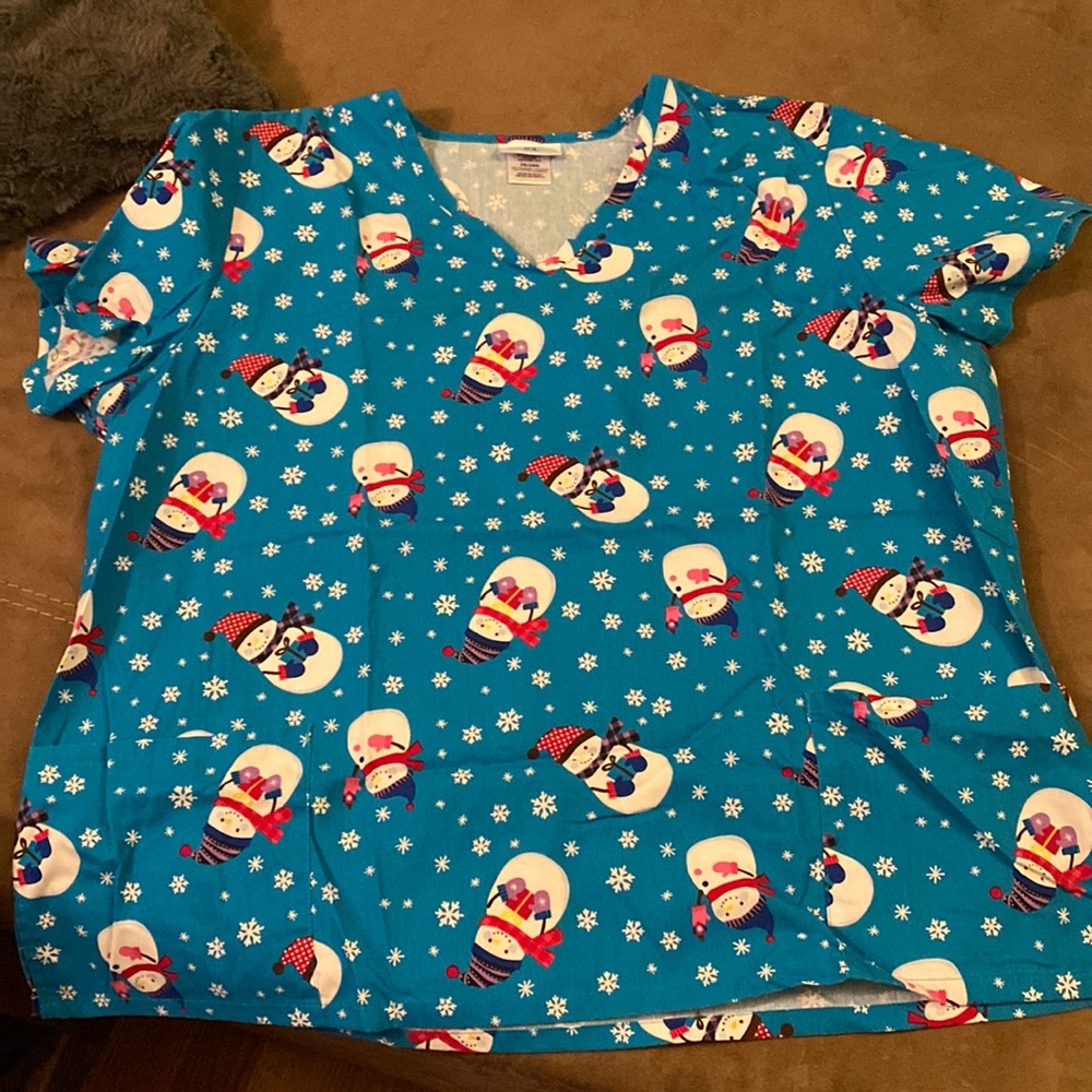 Scrub top